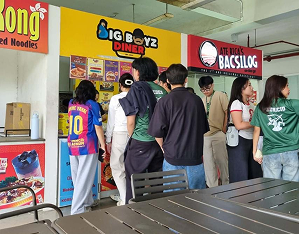 Big Boyz Diner Stall Center